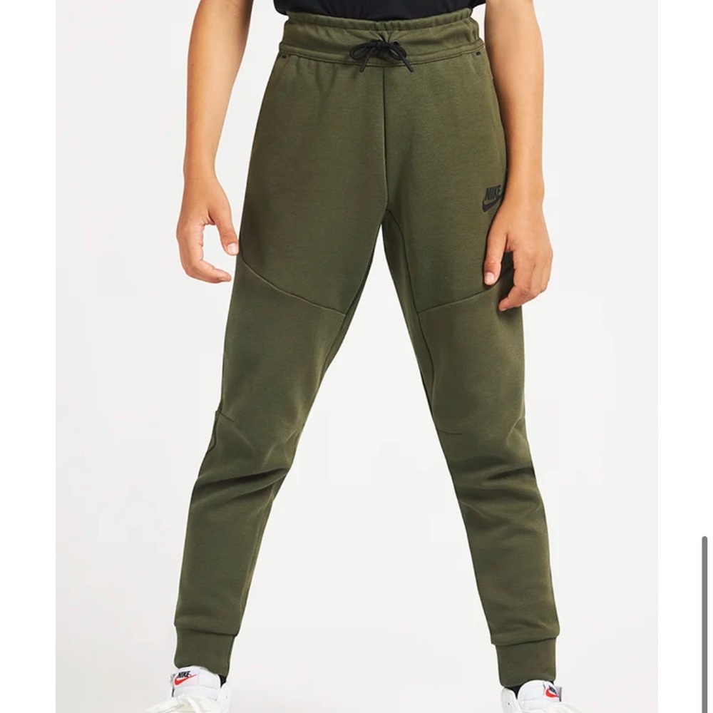 Nike tech fleece